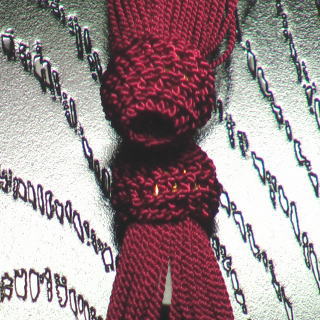 数珠用 頭付き房（人絹）赤紫 軸穴